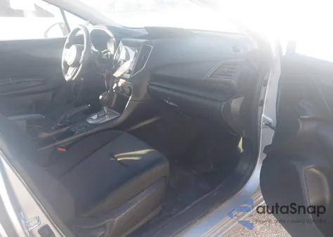 2018 Subaru Impreza 2.0I Premium from USA, damaged, VIN 4S3GKAD64J3600582